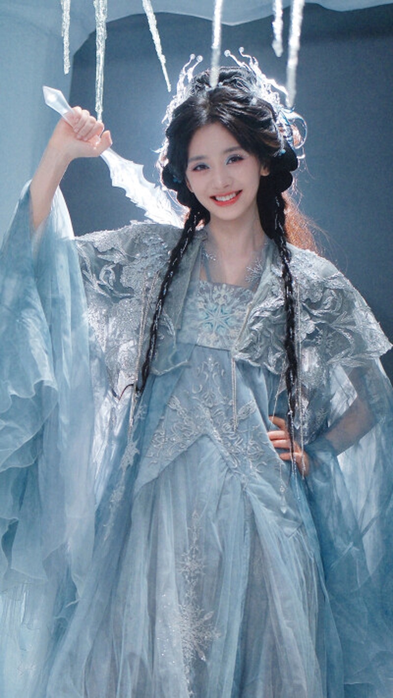 王影璐